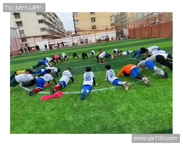 当足球明星携手孩子共度快乐时光探索亲子互动与运动乐趣